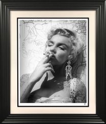 Smoking Gun B&W (Marilyn)